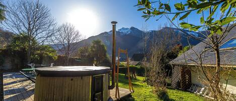 Bain à remous extérieur