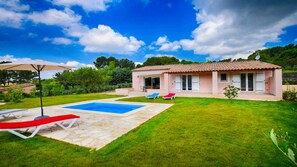 Exterior - Architect's house with panoramic views of Lubéron and Ste Victoire (Cadenet)