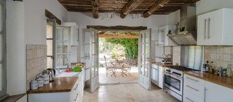 19. århundrede provencalske Bastide og infinity pool