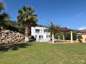 Property grounds - 🌅 Villa Avouri Kalathos – Peace, Views & Private Pool near Lindos (Kalathos)