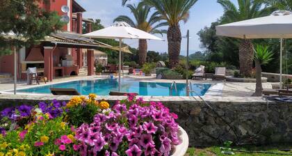 Βίλα Κέρκυρα με ιδιωτική πισίνα.