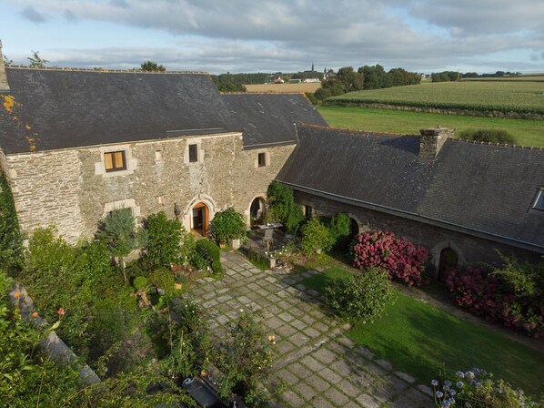 Exterior - mansion - 3 rooms - 6 persons (Taulé)