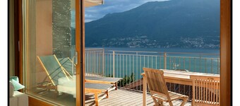 Fantastic apartment with a wonderful panoramic view of Lake Como