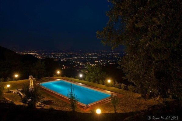 The pool in the night