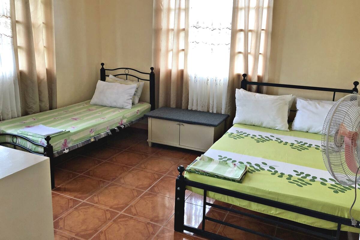 4 Bedroom House | 4 bedrooms