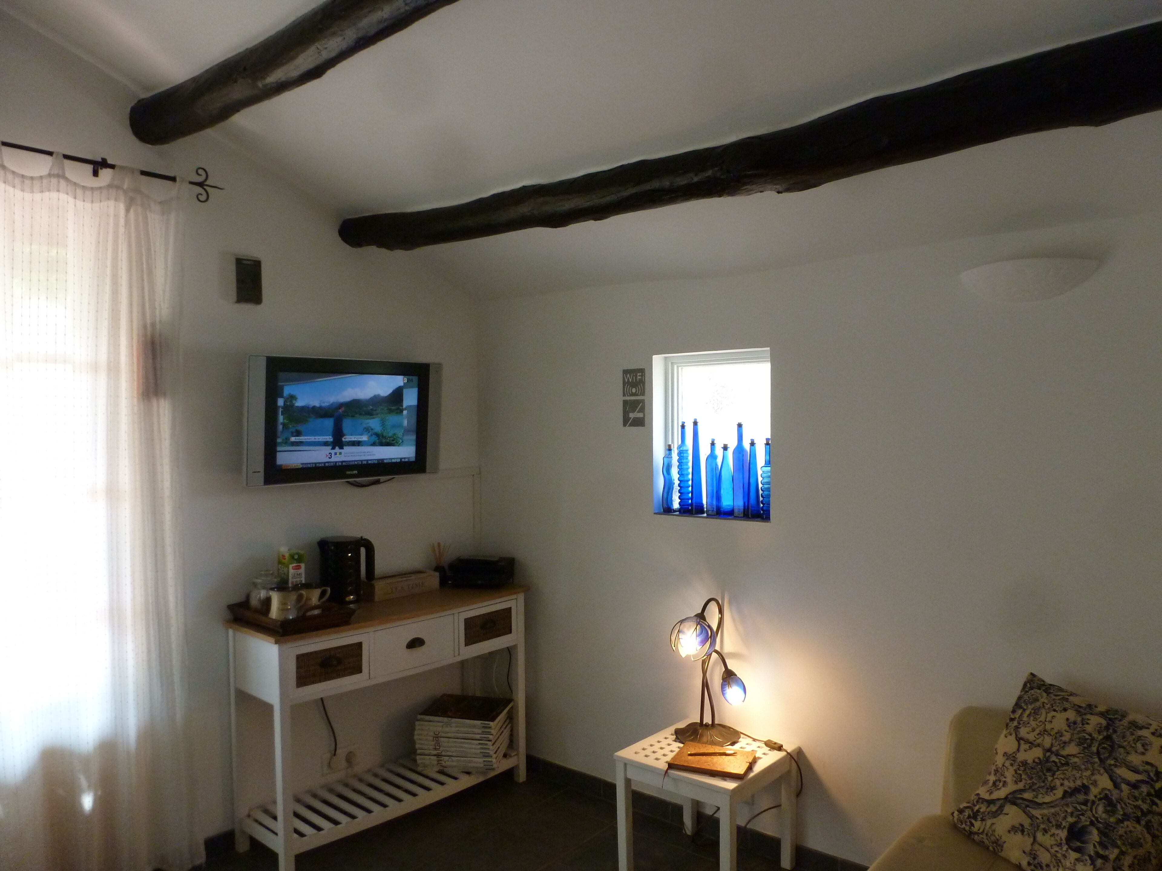 TV, books, video library