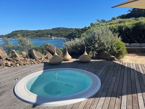 Idromassaggio all'aperto