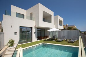 Pool - New VILLA STATHIS, 150 m from Sandy Beach (Chania)