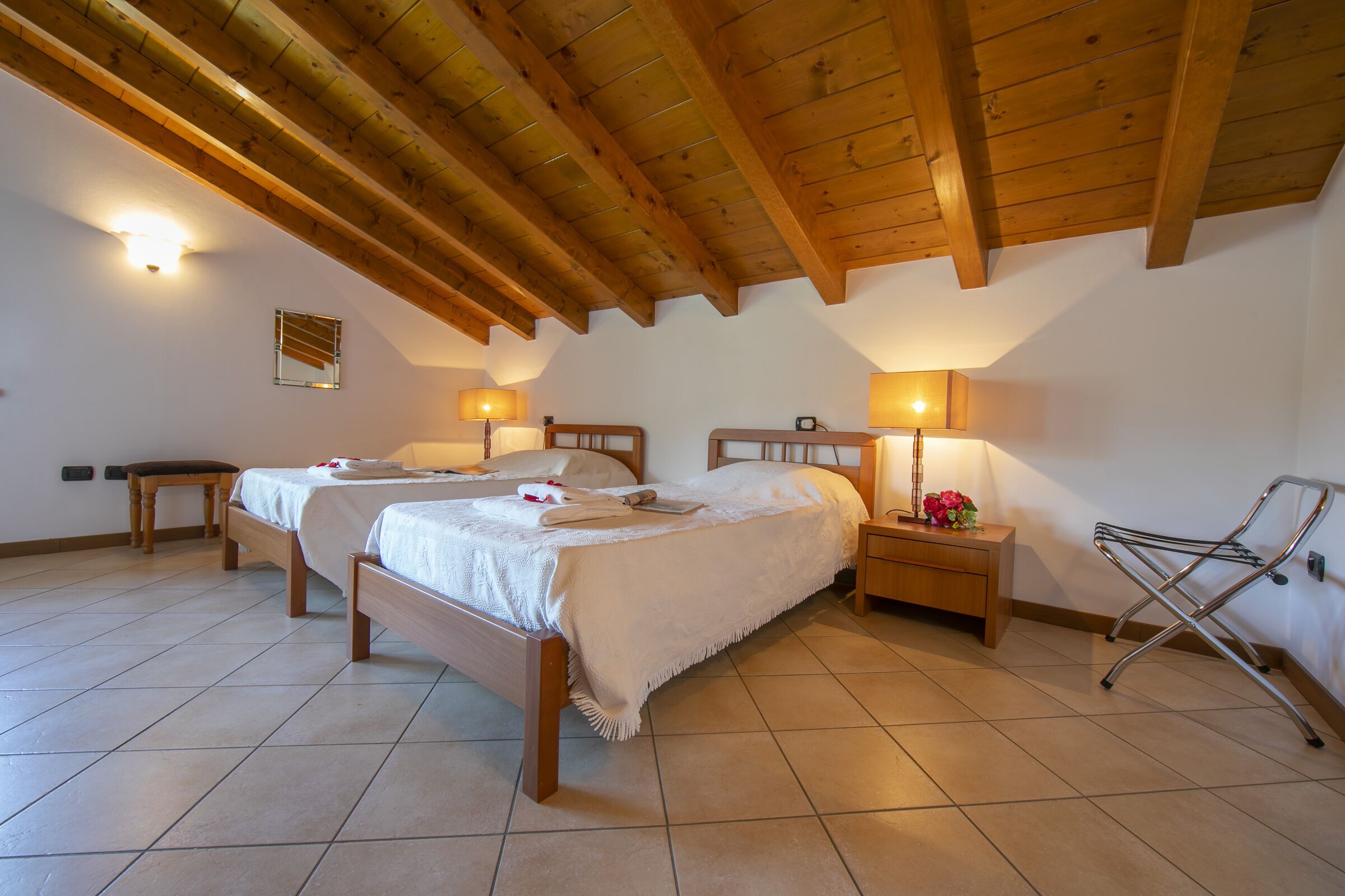 5 Schlafzimmer, Bügeleisen/Bügelbrett, WLAN, Bettwäsche