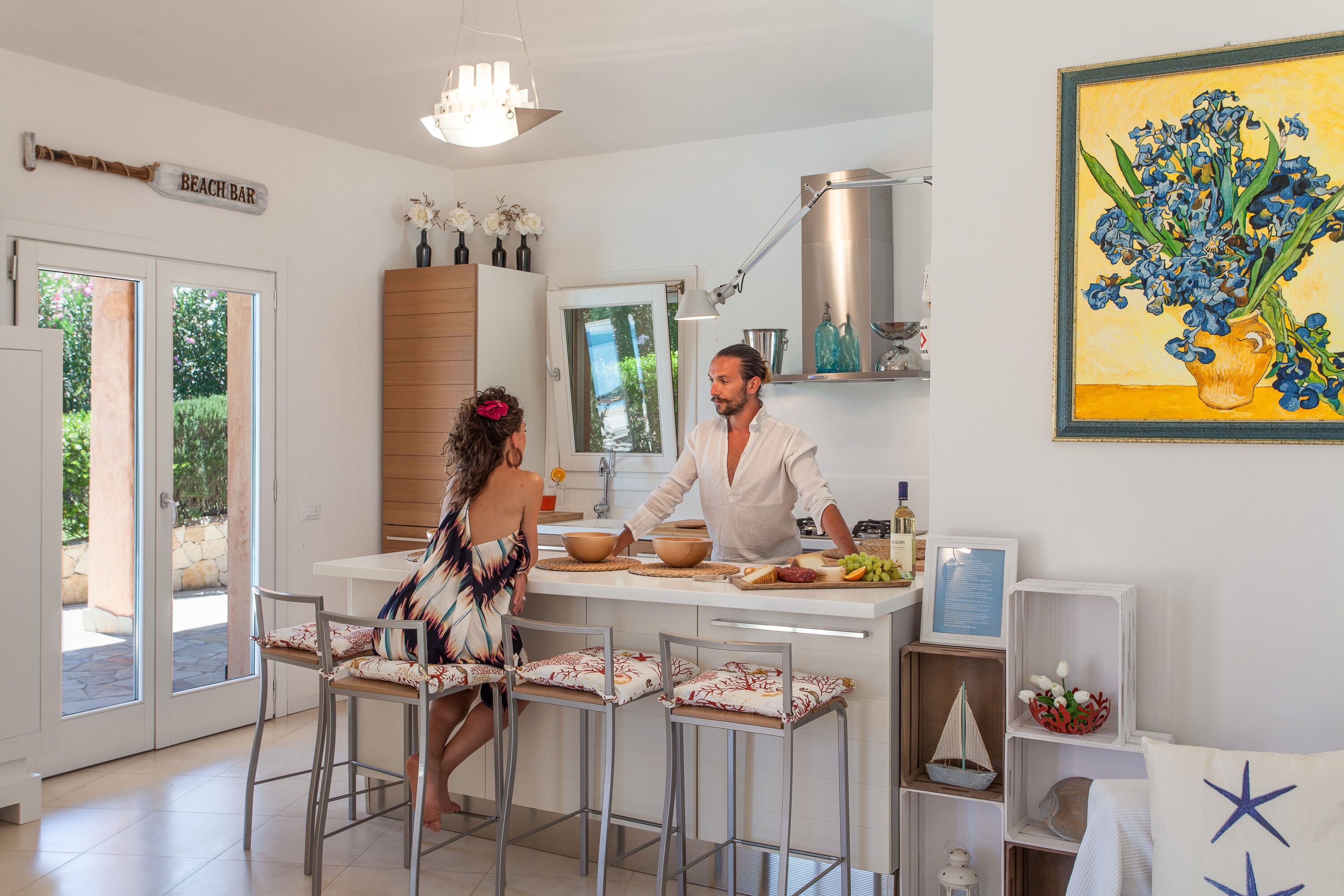 雪櫃、微波爐、焗爐、爐具