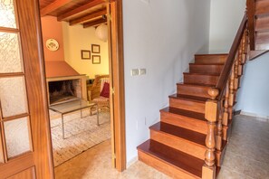Interior - Perfectly located summer cottage, just a stone's throw from 5 pristine beaches! (Ortigueira)