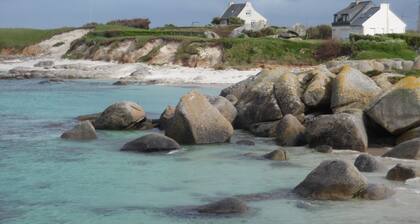 Uusi loma talo 100 metrin päässä merestä