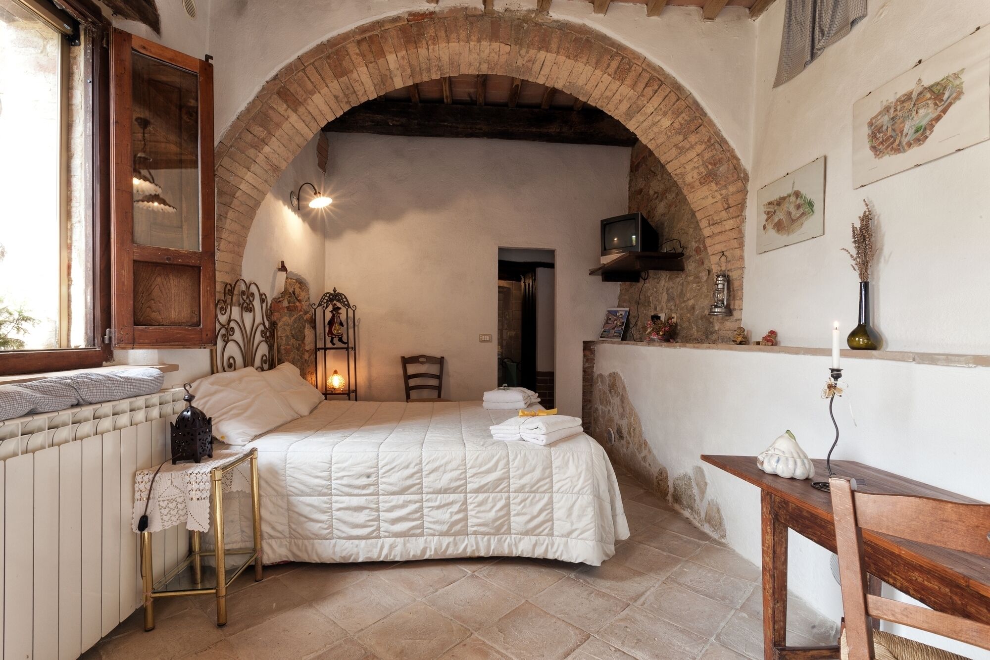 5 多间卧室、熨斗/熨衣板、免费 WiFi、床单