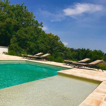 Exquisite 3 Bedroom Villa - Large Salt Swimming Pool - CIN IT074003C200114293