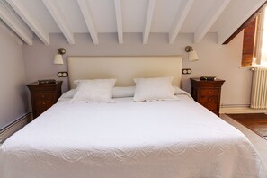 3 chambres, bureau, fer et planche à repasser, Wi-Fi gratuit