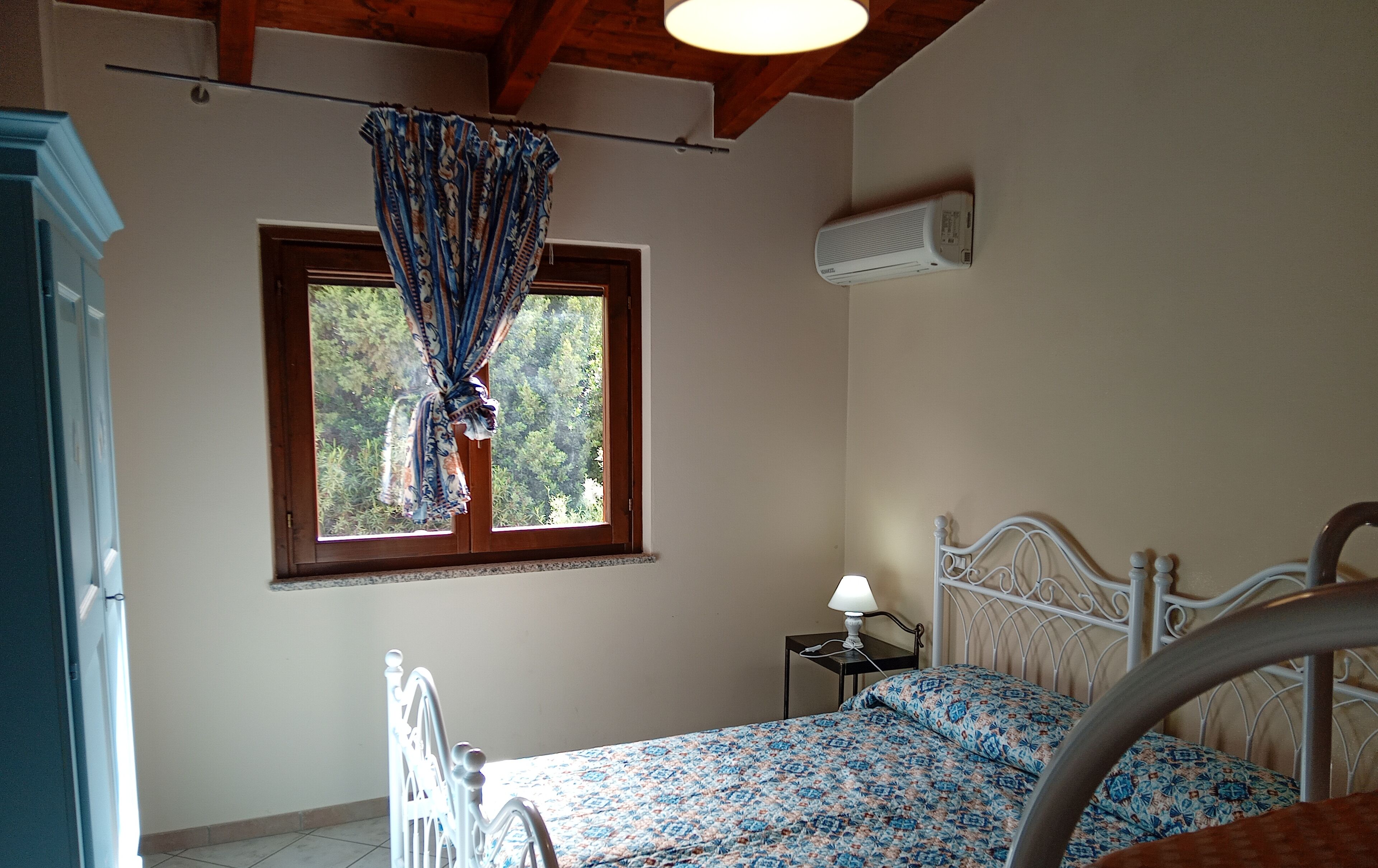 3 Schlafzimmer, Bügeleisen/Bügelbrett