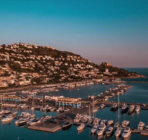 Marina