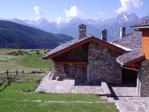 The House of light: nature end relax in the village of old times