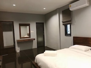3-Bedroom House | 3 bedrooms, individually decorated, individually furnished, desk - Your house accommodation (Krabi)