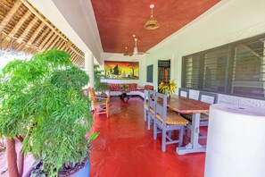 Outdoor dining - Peaceful Hideaway Cottage Pool/Barbecue/Aircon  (diani beach)