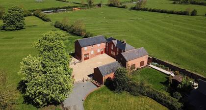 Oak Barn, Westfield Country Barns, Braunston