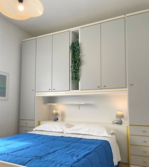 3 chambres, bureau, fer et planche à repasser, Wi-Fi gratuit