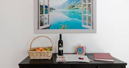 Luxuriöses kürzlich renoviertes 3-Schlafzimmer, 2-Badezimmer-Haus in Hampstead London