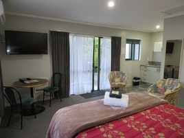 Spa Studio | Premium bedding, pillowtop beds, iron/ironing board, free WiFi