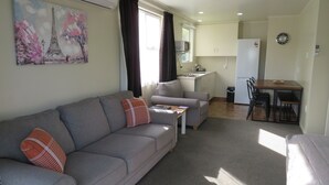 アパートメント ベッド (複数台) コートヤードビュー | 部屋からの景観