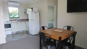 Two Bedroom Spa Apartment | Premium bedding, pillowtop beds, iron/ironing board, free WiFi