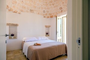 7 camere, ferro/asse da stiro, Wi-Fi