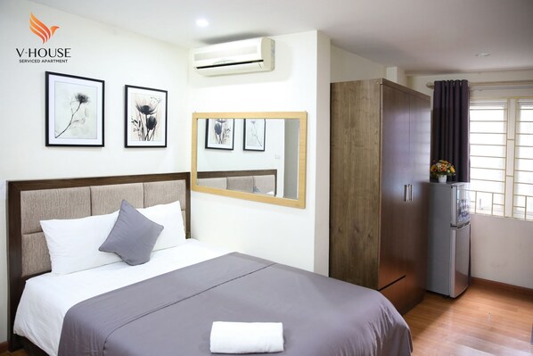 Standard Studio - V House 1 Serviced Apartment (Hanoi)