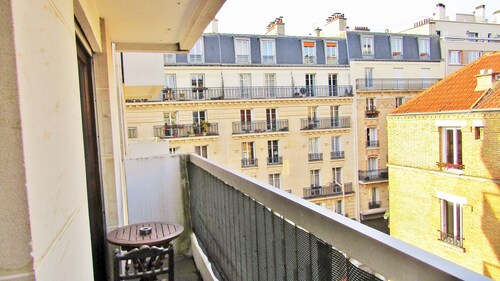 Classicism style decoration