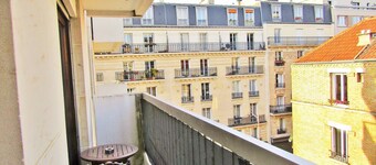 Classicism style decoration