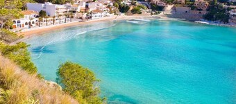 3Bed, 2Bath villa within walking distance to beach, bars, shops and restaurants 