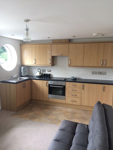 11 LONGSTONE HOUSE CARBIS BAY 