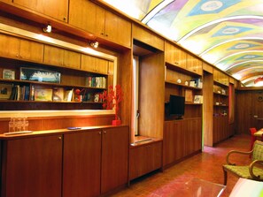 Interior - A house in the heart of Rome, ideal to visit on foot. Comfort and calm area (roma)
