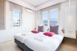 4 bedrooms, in-room safe, iron/ironing board, free WiFi
