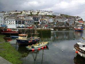 Marina - Luxury Barn Conversion -Ideal Location for both Coasts and Eden Project (Roche  (near Bodmin))