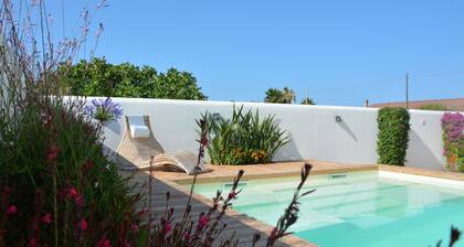 Modern Villa with pool, sea view and mediterranean garden