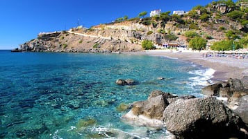 Beach nearby, sun loungers