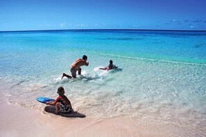 Camastros y toallas de playa 