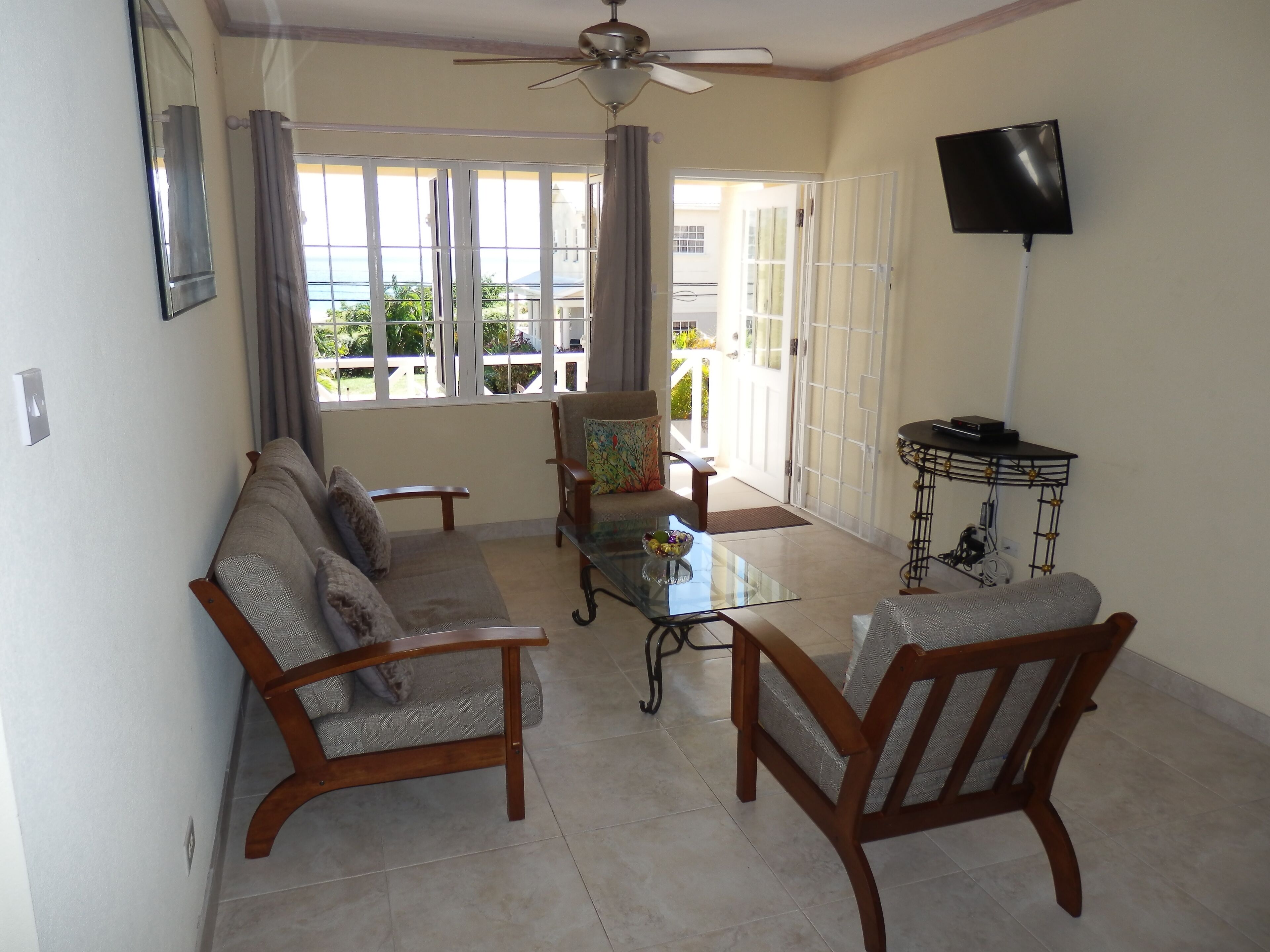 Appartement Avec Vue Sur L'océan Et Piscines Sur Sa Grande Terrasse Sur Le Toit - Barbade