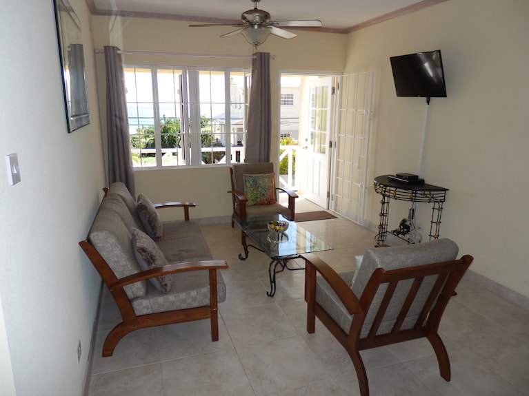 Appartement Avec Vue Sur L'océan Et Piscines Sur Sa Grande Terrasse Sur Le Toit - Barbade