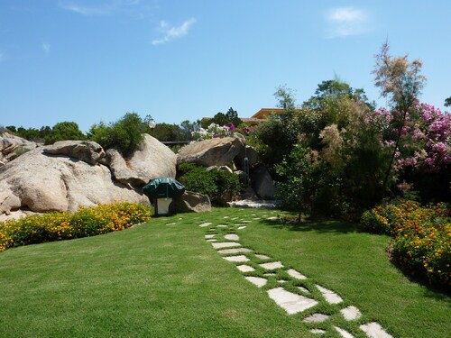 San Teodoro: Superbe Villa Jardin Excellente vue sur la mer et de la Méditerranée