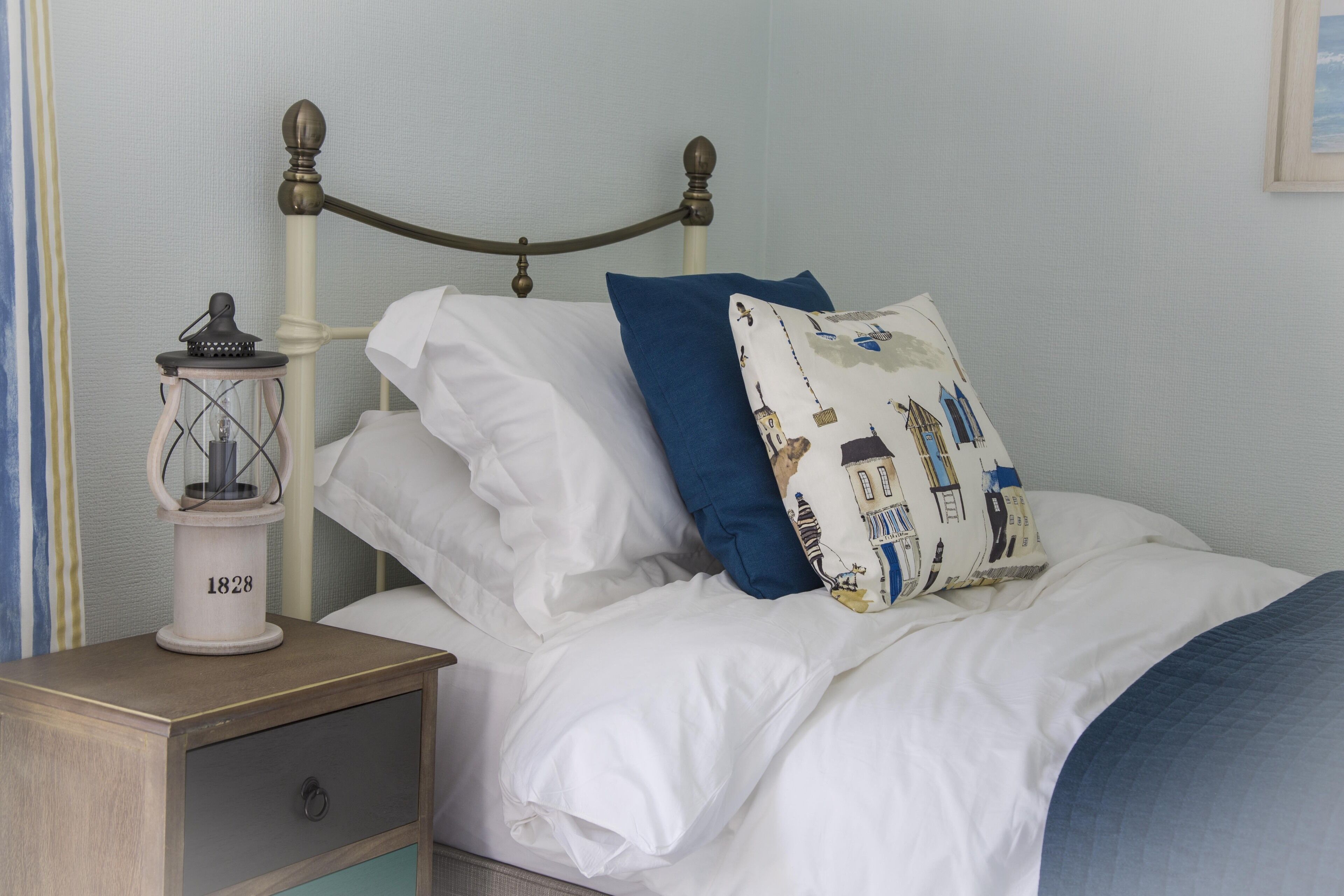 3 chambres, fer et planche à repasser, Wi-Fi gratuit, draps fournis