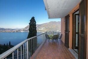 Apartment mit atemberaubende Ausblick auf den See