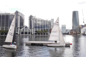 Marina - One-bed dockside flat near Canary Wharf  (London)