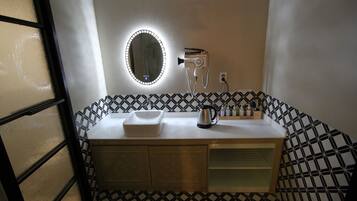 Super Royal Suite | Free WiFi