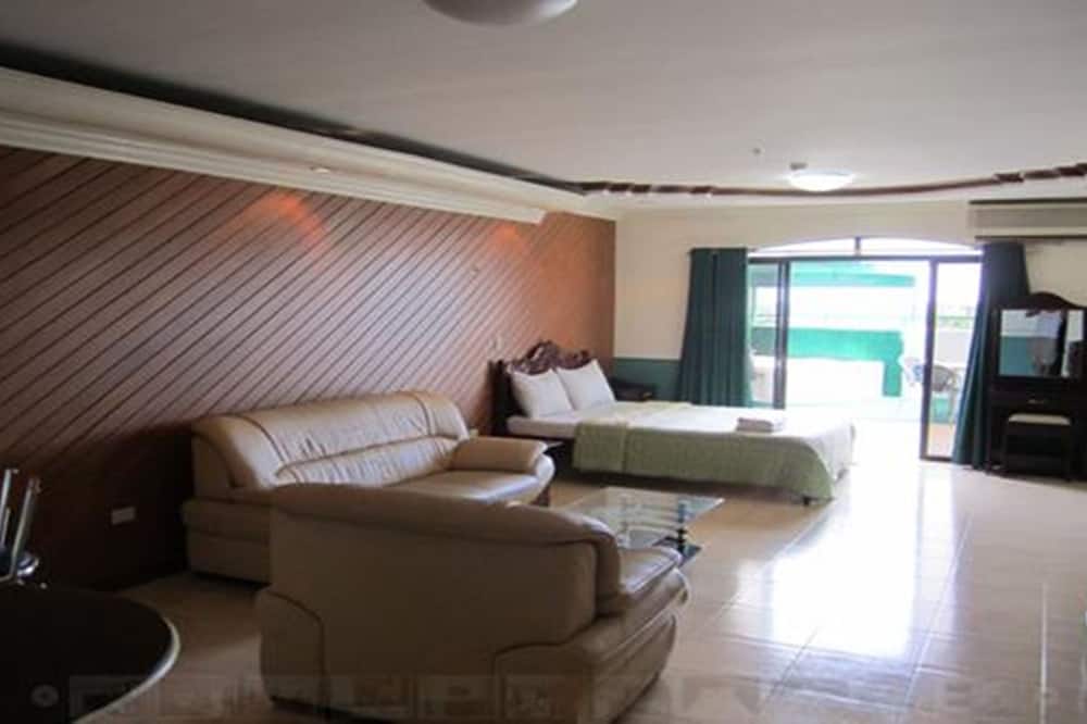 Natalia Hotel